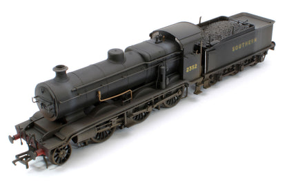 Bespoke Weathered S4102-07 LB&SCR K Class 2-6-0 Southern Bulleid War Time Black No.2352 Steam Locomotive