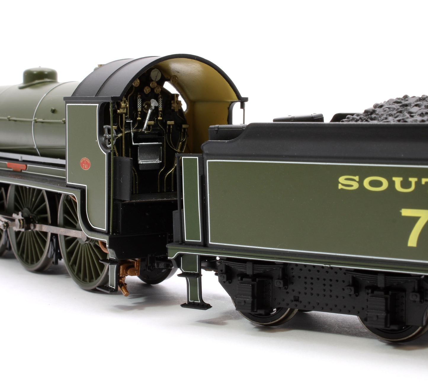 Class N15 'King Arthur' 4-6-0 741 'Joyous Gard': Big Four Centenary Collection SR Lined Olive Green Steam Locomotive