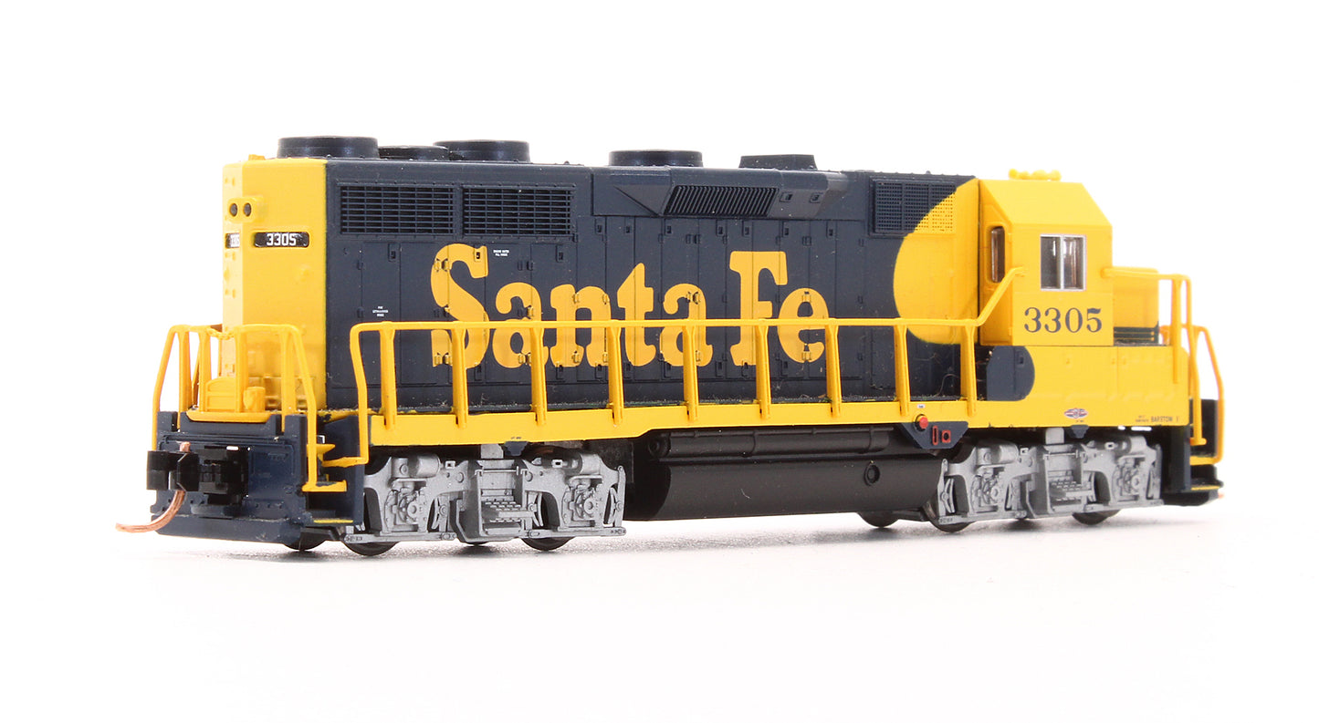 Pre-Owned GP35 Diesel Locomotive Santa Fe - Road #3305