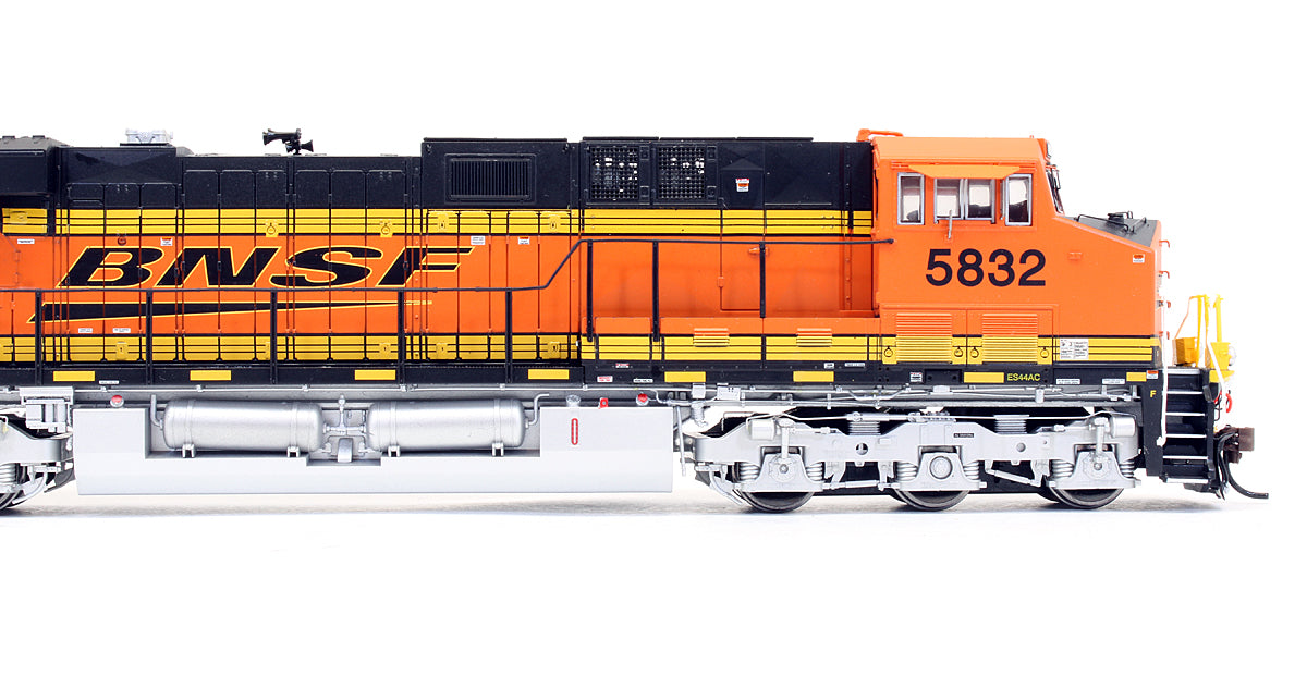 Pre-Owned Genesis ES44AC Diesel Locomotive BNSF - Road #5832 - DCC Sound