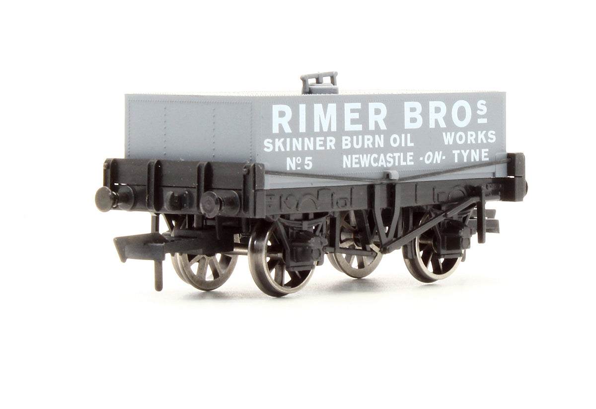 Pre-Owned Rectangular Tank 'Rimmer Bros' No.5