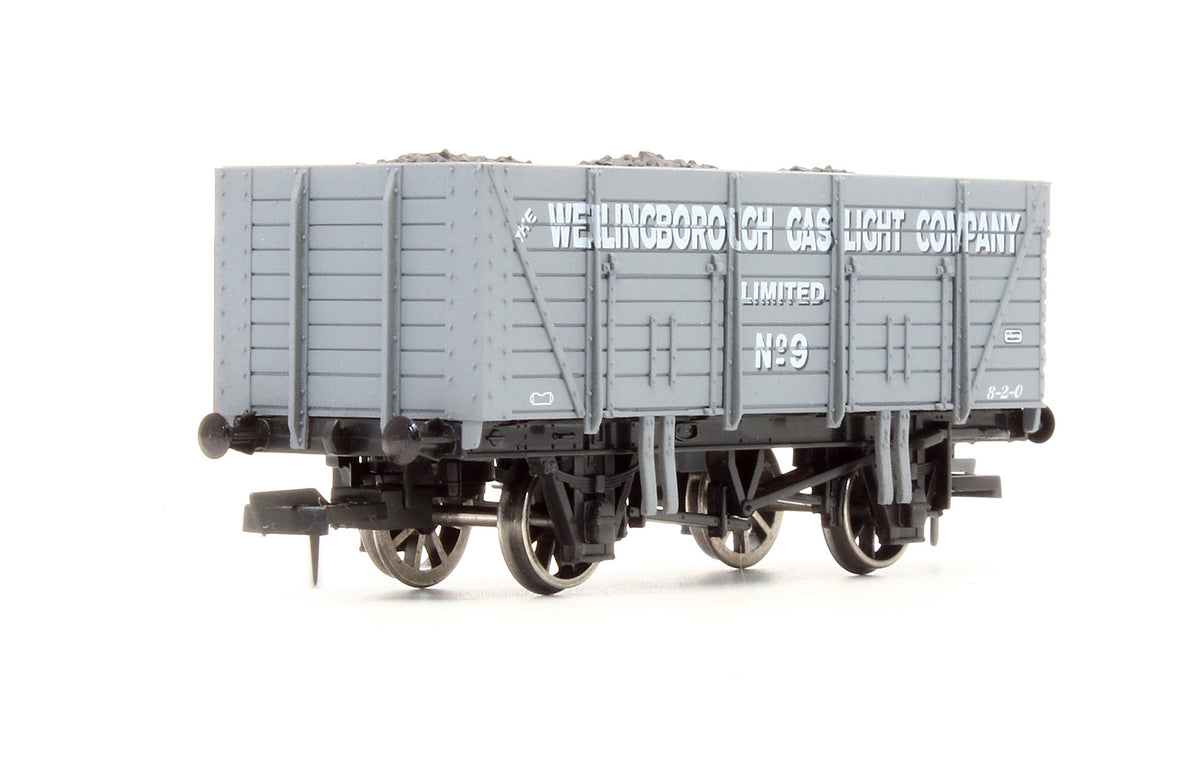 Pre-Owned 9 Plank Wagon 'Wellingborough Gas Light Co' No.9