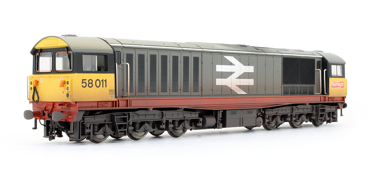 Pre-Owned E84005 Class 58011 BR Railfreight Red Stripe Diesel Locomotive (Weathered)
