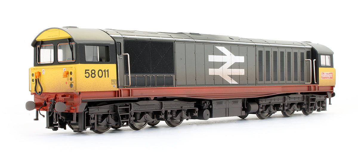 Pre-Owned E84005 Class 58011 BR Railfreight Red Stripe Diesel Locomotive (Weathered)