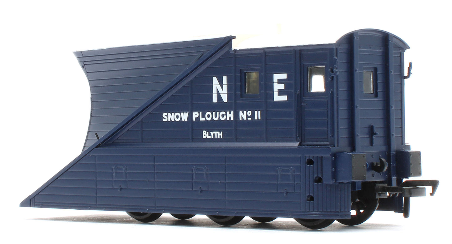 38-641Z Pair of 2 NER Snowploughs 11 & 12 LNER Blue