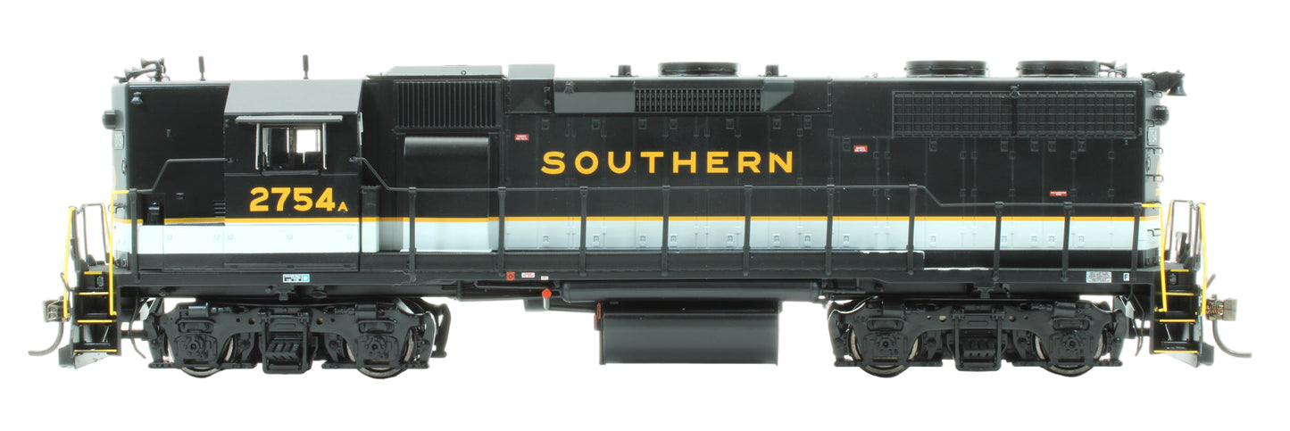 Pre-Owned EMD GP38 Diesel Locomotive Southern (Tuxedo Scheme) - Road #2754 - DCC Sound
