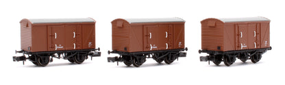 Set of 3 BR 12T Vanwide Ventilated Vans, BR Bauxite (Early)