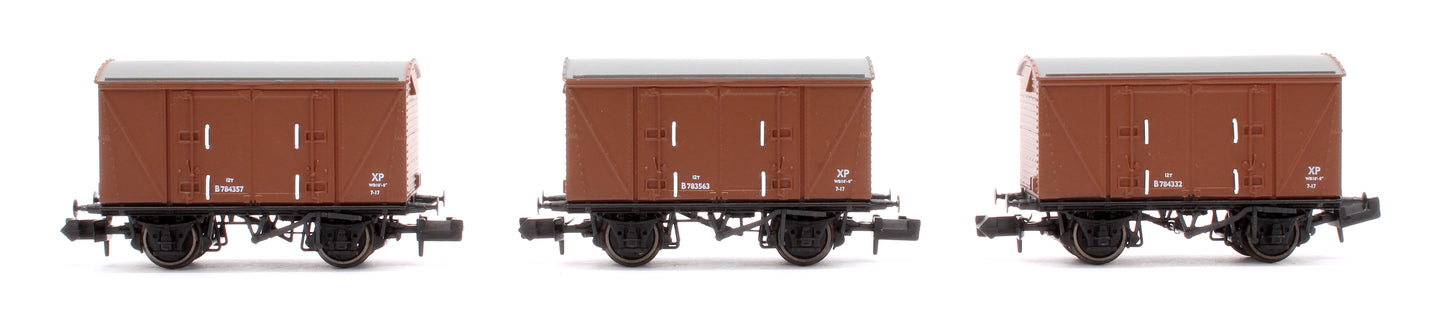 Set of 3 BR 12T Vanwide Ventilated Vans, BR Bauxite (Early)