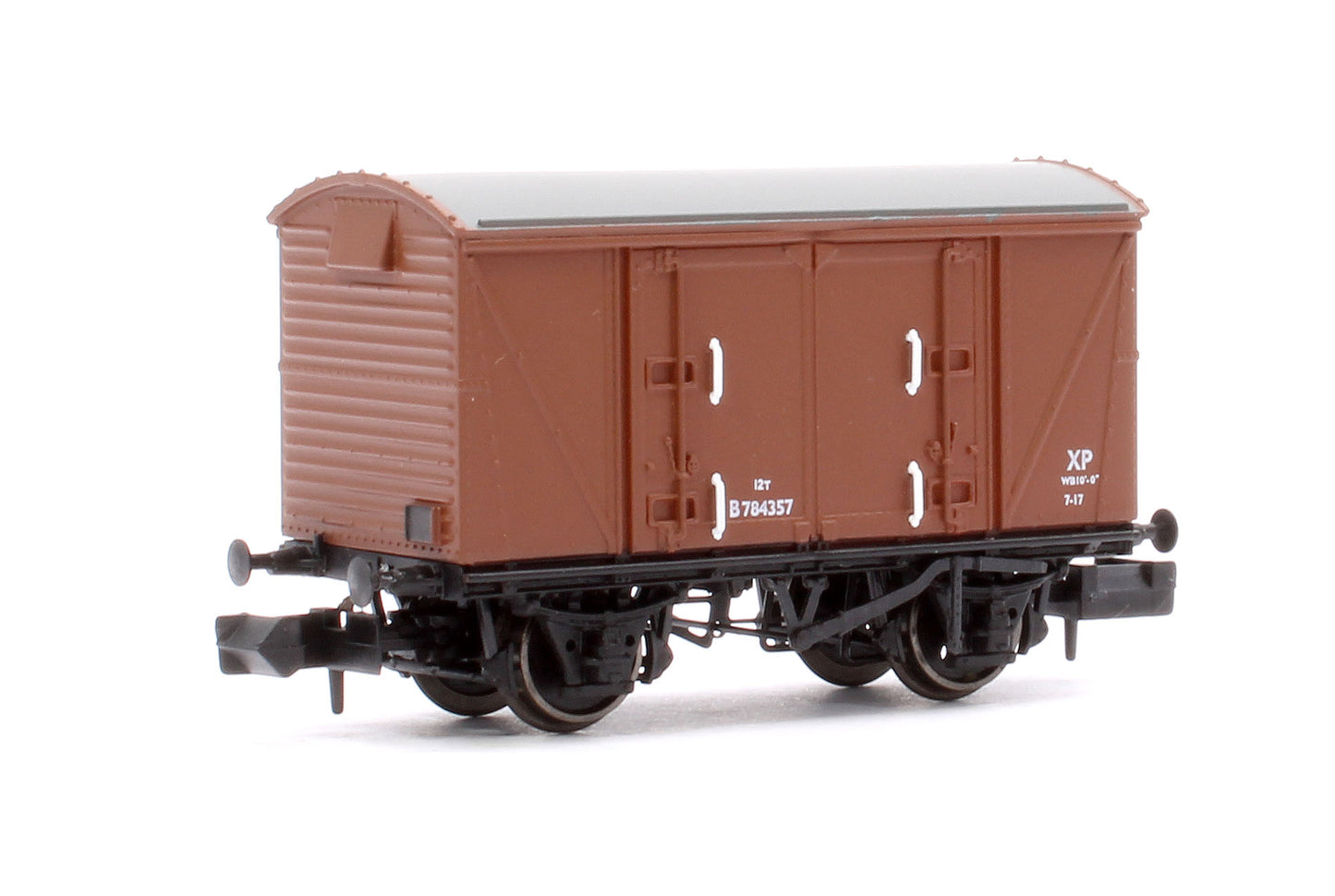 Set of 3 BR 12T Vanwide Ventilated Vans, BR Bauxite (Early)