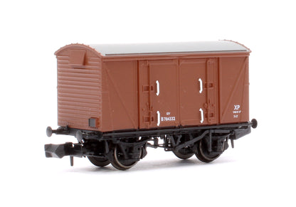 Set of 3 BR 12T Vanwide Ventilated Vans, BR Bauxite (Early)