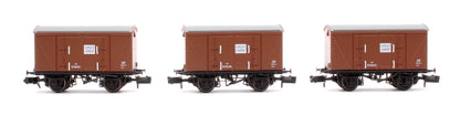 Set of 3 BR 12T Vanwide Ventilated Vans, BR Bauxite (Early) Earle's Cement