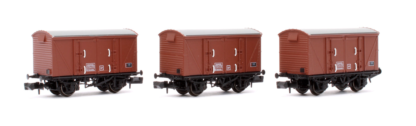 Set of 3 BR 12T Vanwide Ventilated Vans, BR Bauxite (Late)