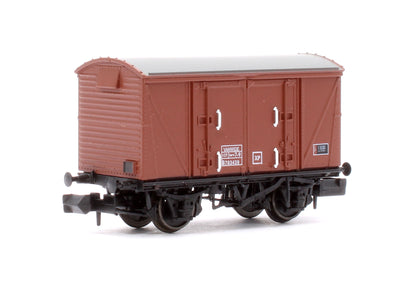 Set of 3 BR 12T Vanwide Ventilated Vans, BR Bauxite (Late)