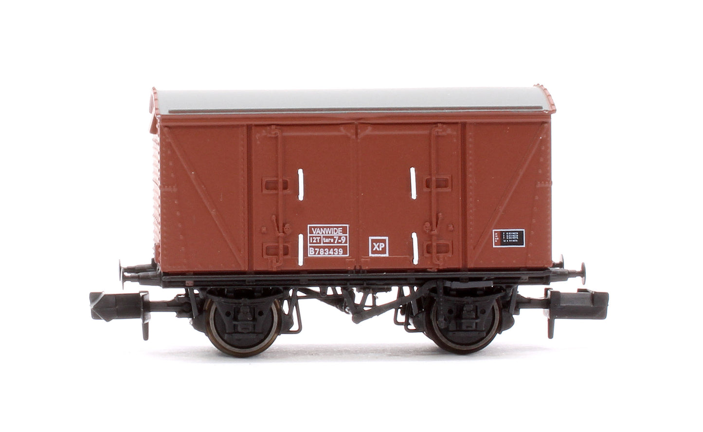 Set of 3 BR 12T Vanwide Ventilated Vans, BR Bauxite (Late)