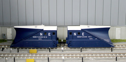 38-641Z Pair of 2 NER Snowploughs 11 & 12 LNER Blue