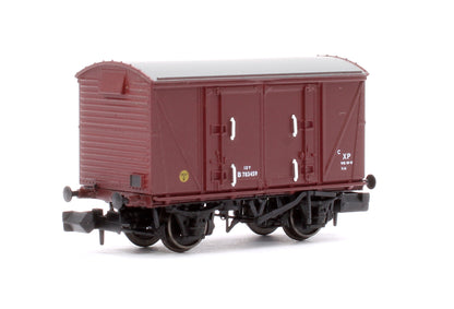 Set of 3 BR 12T Vanwide Ventilated Vans, BR Freight Brown XP