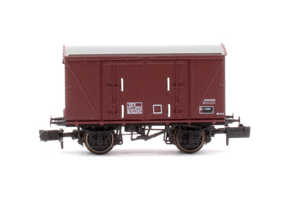 Set of 3 BR 12T Vanwide Ventilated Vans, BR Freight Brown VEV