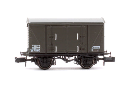 Set of 3 BR 12T Vanwide Ventilated Vans, BR Departmental Olive Green VQV