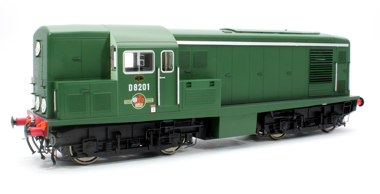 Class 15 D8201 BR Green (Late Crest) Diesel Locomotive