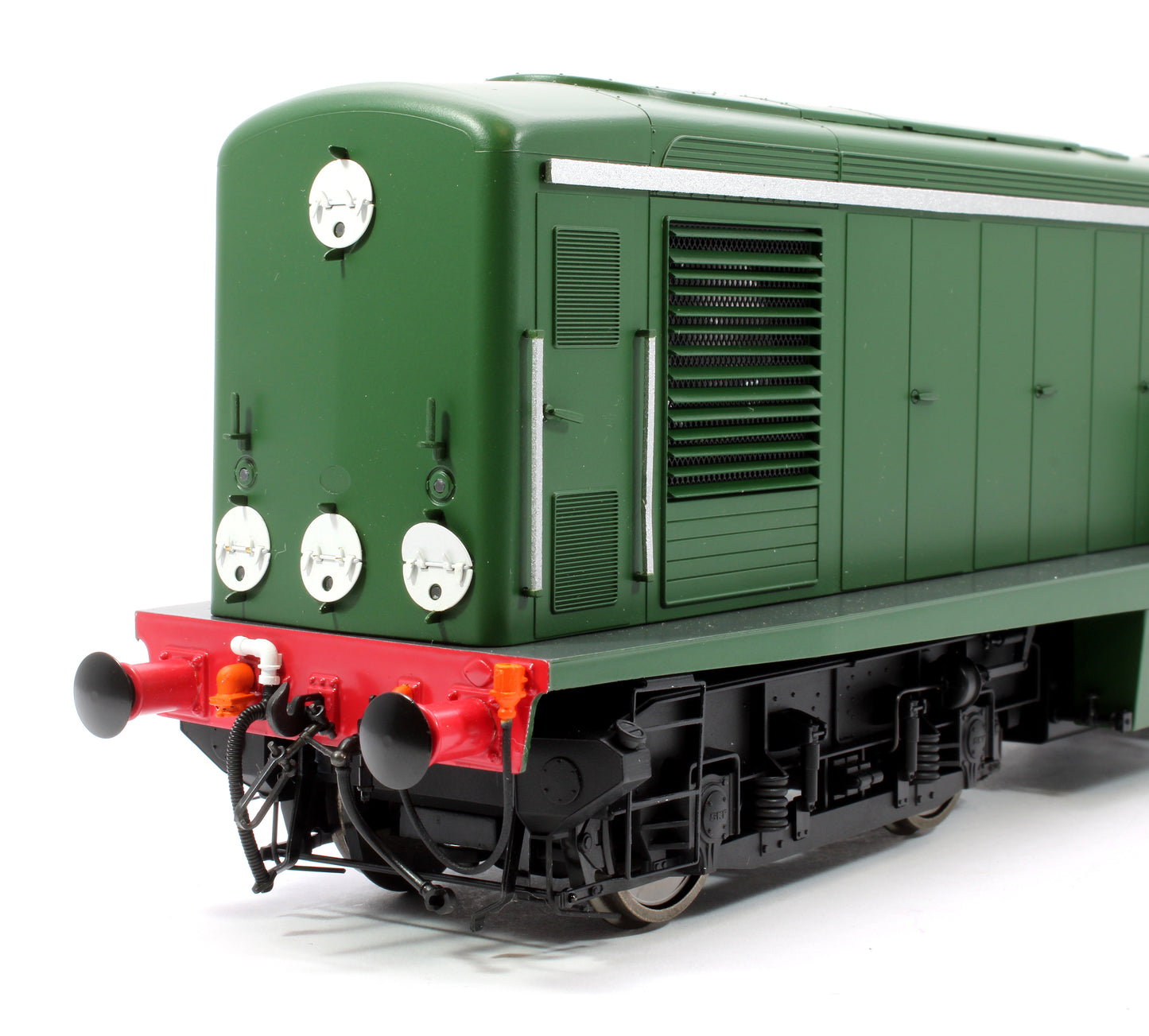 Class 15 D8201 BR Green (Late Crest) Diesel Locomotive