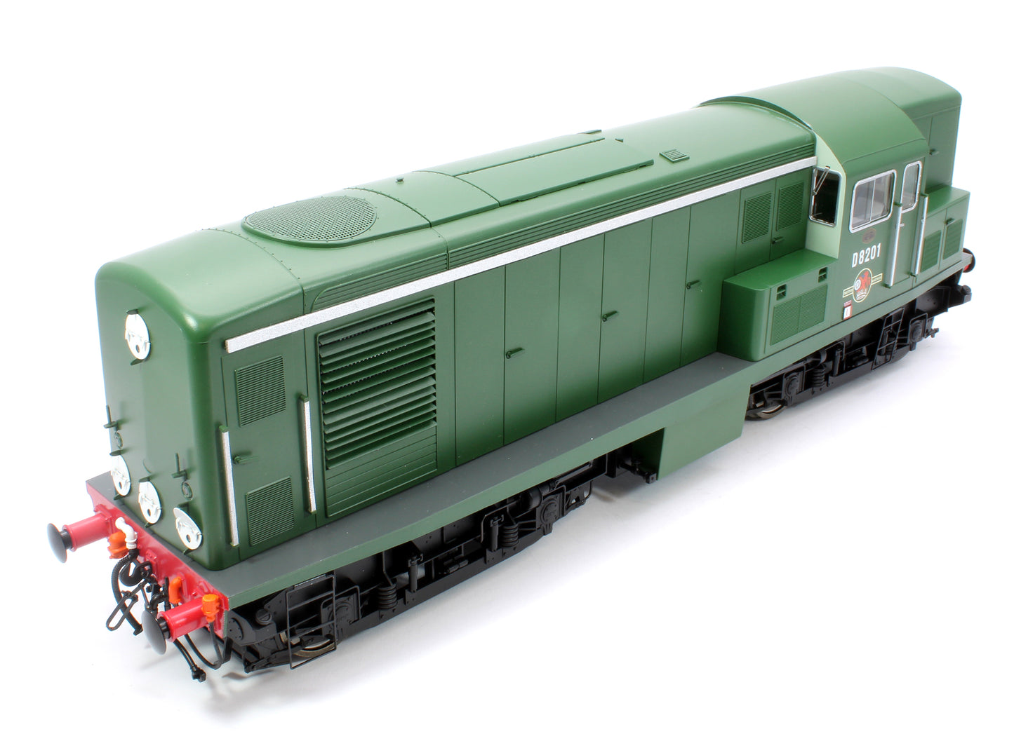 Class 15 D8201 BR Green (Late Crest) Diesel Locomotive