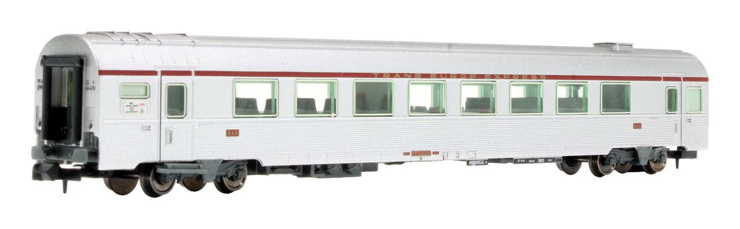 Pre-Owned HN4500 3-piece set TEE coach 'Mistral' of the SNCF