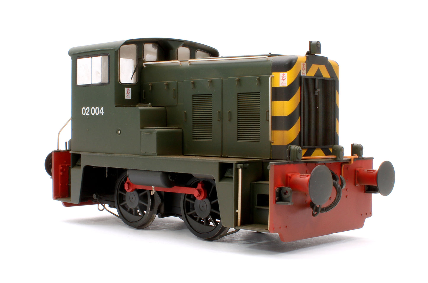 Class 02 BR Green 02004 (Wasp Stripes, no BR logo) Diesel Locomotive - Weathered