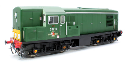 Class 15 D8219 BR Green (Small Yellow Panels) Diesel Locomotive