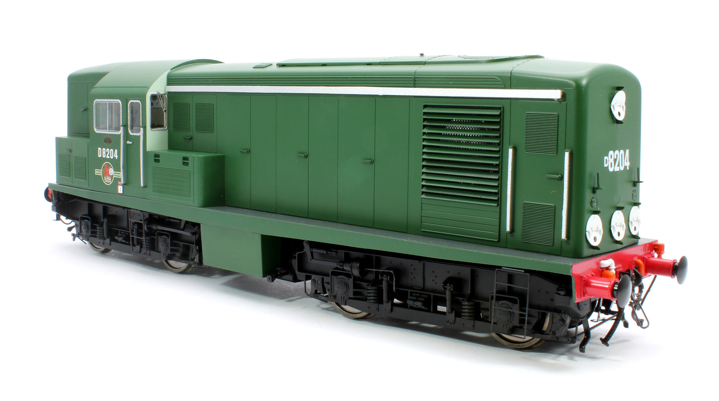 Class 15 D8204 BR Green (Late Crest) Diesel Locomotive