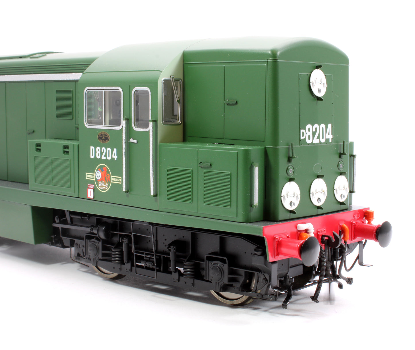 Class 15 D8204 BR Green (Late Crest) Diesel Locomotive