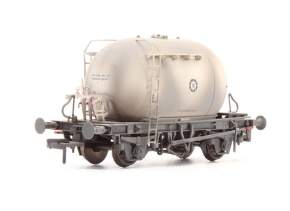 Pre-Owned IRM1011 CIE Bulk Cement Wagon - Ivory/Black - Set B - Custom Weathered