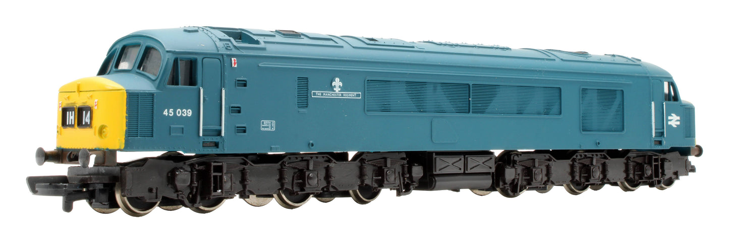Pre-Owned 37-051 Class 45 45039 'The Manchester Regiment' in BR Blue Diesel Locomotive