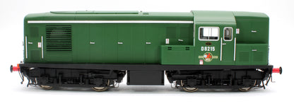 Class 15 D8215 BR Green (Late Crest) Diesel Locomotive