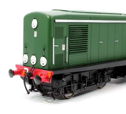 Class 15 D8215 BR Green (Late Crest) Diesel Locomotive