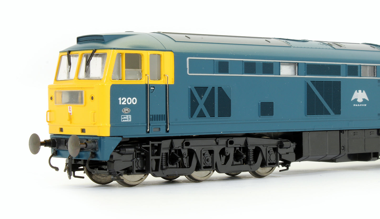 Pre-Owned 1200 'Falcon' BR Blue Diesel Locomotive