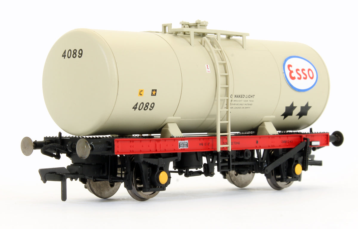Pre-Owned A Tank ESSO 4089 Grey With ESSO Logo Only