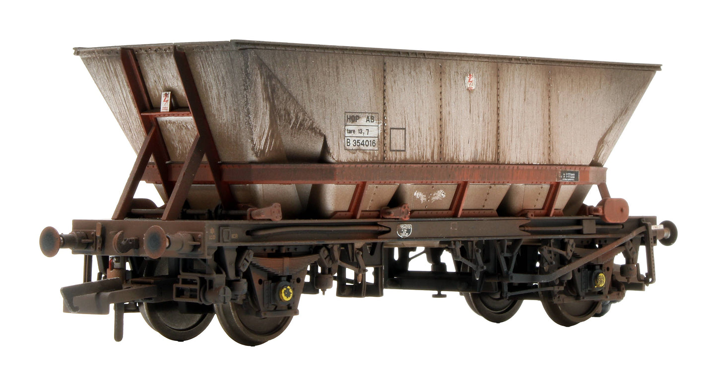 Pre-Owned Set of 3 HAA HOP AB MGR Hopper Wagons - Freight Brown - Pack 2
