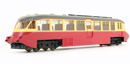 Pre-Owned Streamlined Railcar W14 BR Lined Carmine & Cream