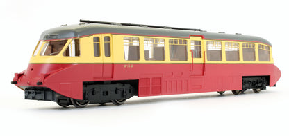 Pre-Owned Streamlined Railcar W14 BR Lined Carmine & Cream