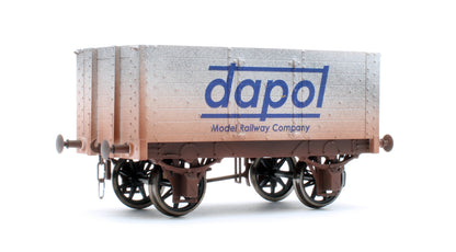 7F-072-011W 7 Plank 9' Wheelbase 2 Door Dapols Present Logo - Weathered