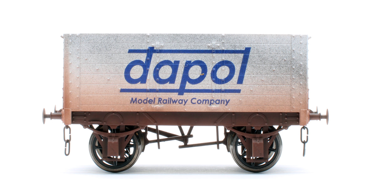 7F-072-011W 7 Plank 9' Wheelbase 2 Door Dapols Present Logo - Weathered