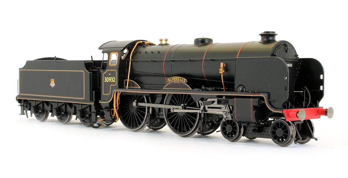 Pre-Owned BR Black 4-4-0 Schools Class 'Blundell's' 30932 Steam Locomotive