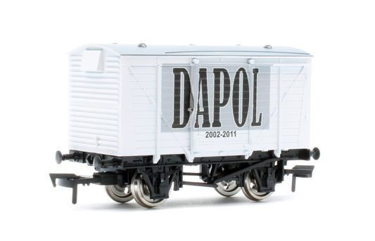 4F-011-195 Ventilated Van Dapol Logo 2002-2011