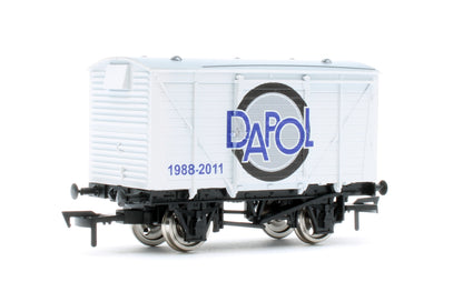 4F-011-197 Ventilated Van Dapol Logo 1988-2011