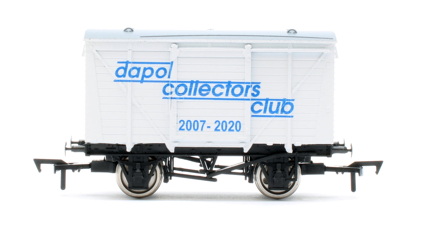 4F-011-199 Ventilated Van Dapol Collectors Club