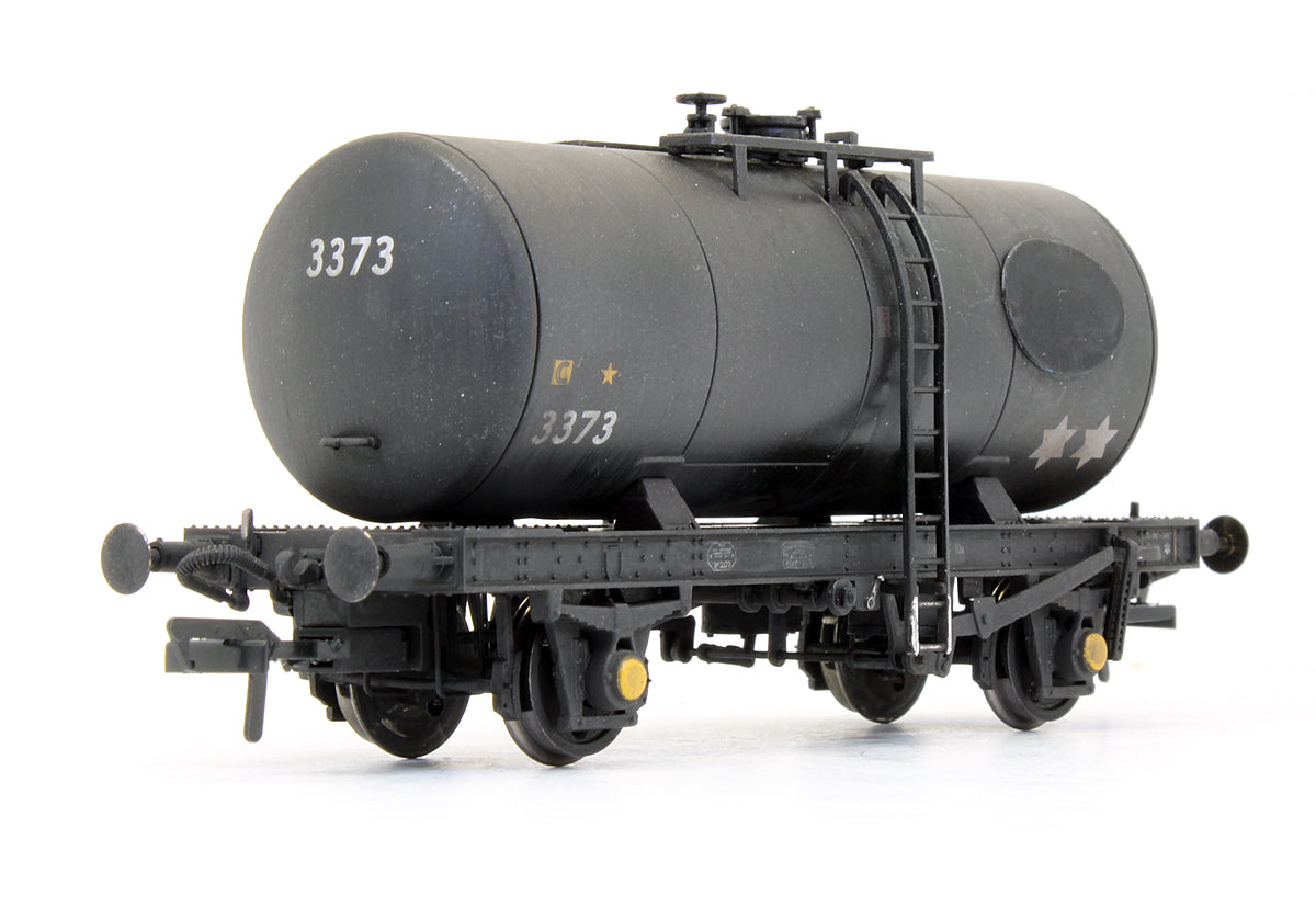 Pre-Owned B Tank ESSO 3373 Black With ESSO Logo Only - Custom Weathered