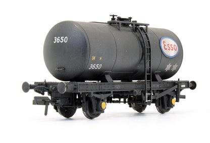 Pre-Owned B Tank ESSO 3650 Black With ESSO Logo Only - Custom Weathered