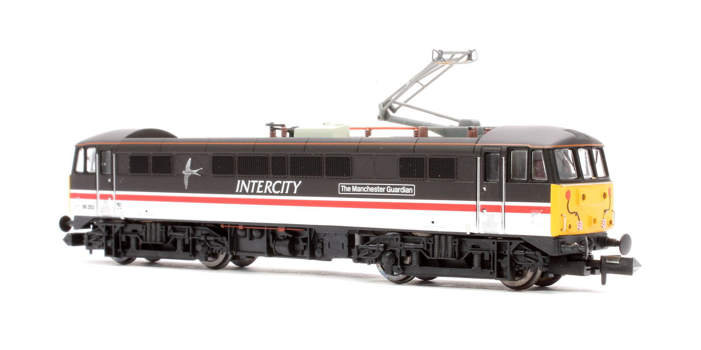 Pre-Owned Class 86 253 "The Manchester Guardian" Intercity Swallow Electric Locomotive - DCC Fitted