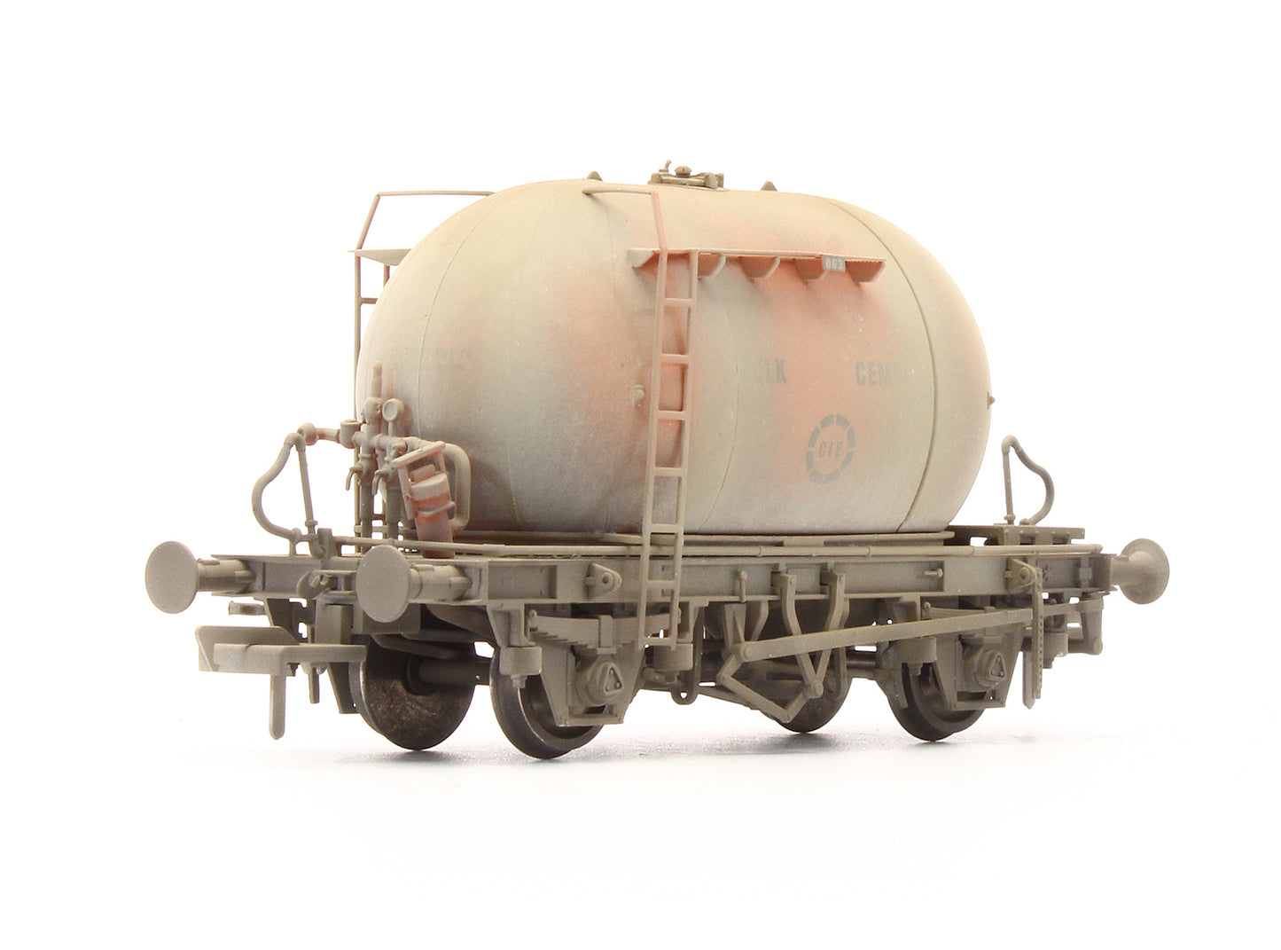 Pre-Owned IRM1015 CIE Bulk Cement Wagon - Tan/Grey - Set F - Custom Weathered
