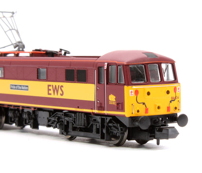 Class 86 426 "Pride of the Nation" EWS Electric Locomotive (DCC Fitted)